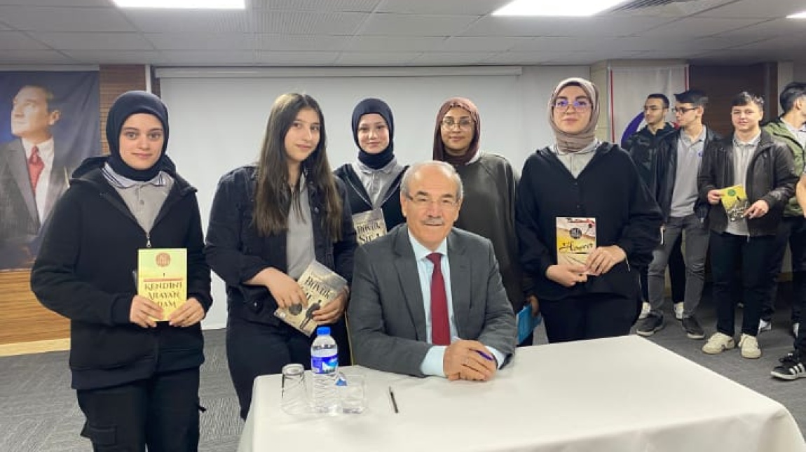 Gümüşhane Lisesi Eğitimci Yazar Dr. Halit Ertuğrul'u ağırladı